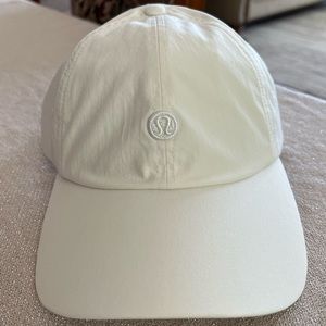 Lululemon baller hat *Soft